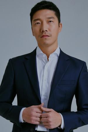 Hong Gi-jun's poster