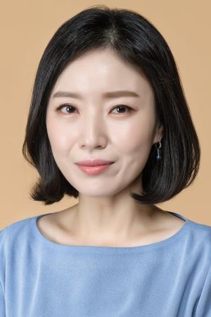 Park Sung-yeon Poster