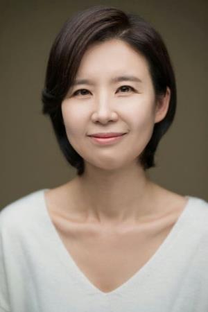Lee Ji-hyeon's poster