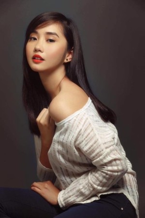 Alodia Gosiengfiao's poster