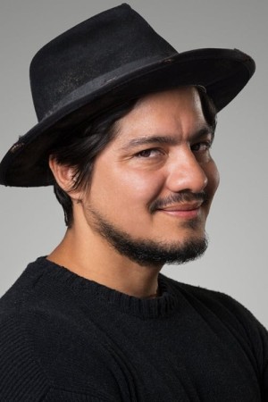 Leynar Gomez's poster