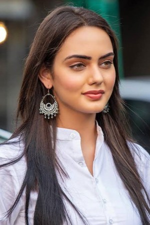 Himanshi Parashar's poster