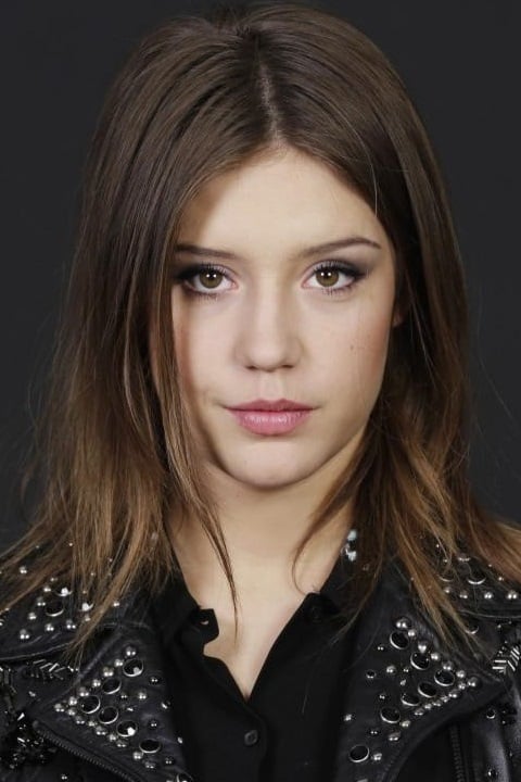 Adèle Exarchopoulos Poster